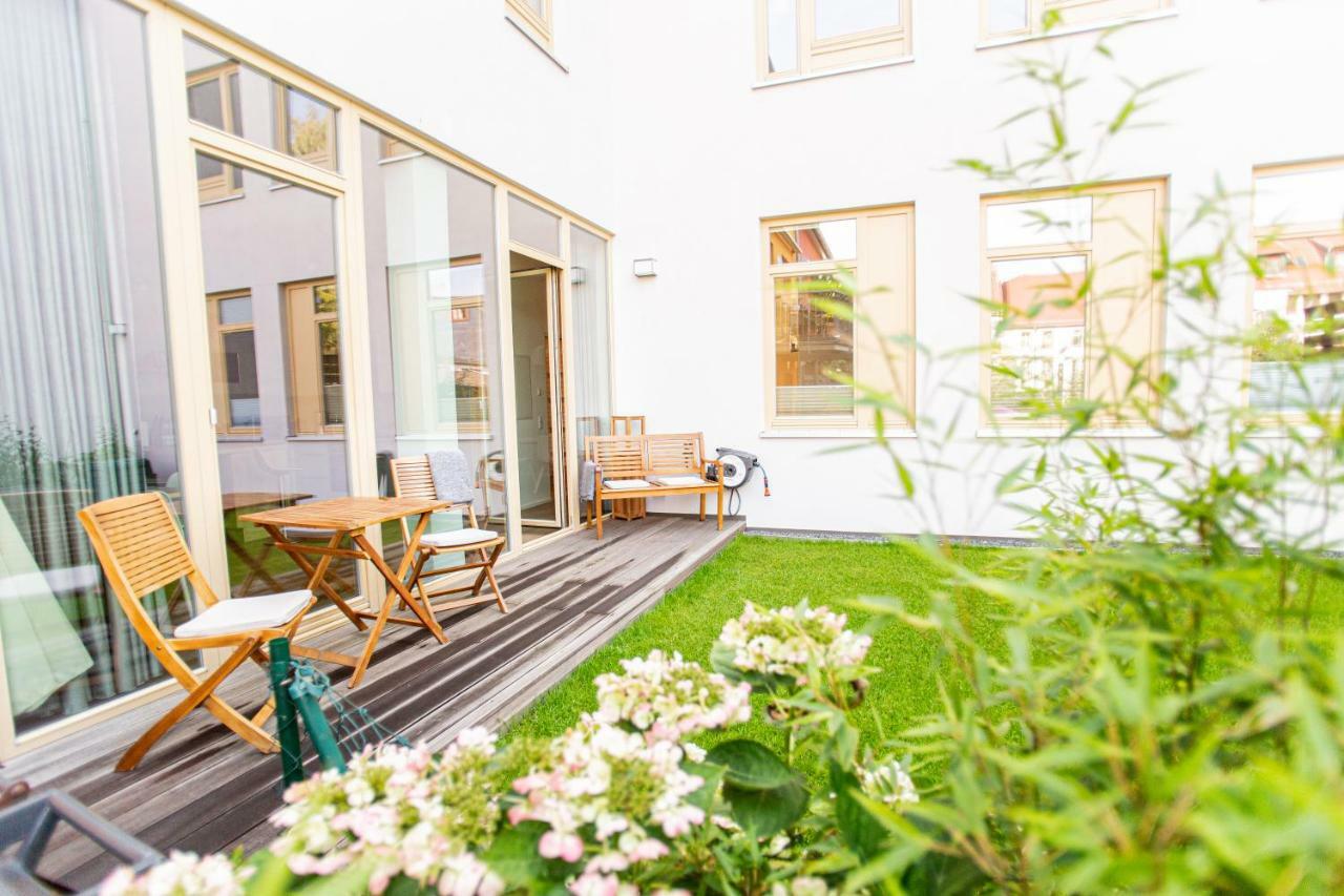 Eckhof Domizil - Grosszuegige Ferienwohnung Mit Kleinem Garten In Der Altstadt Von Gotha Luaran gambar