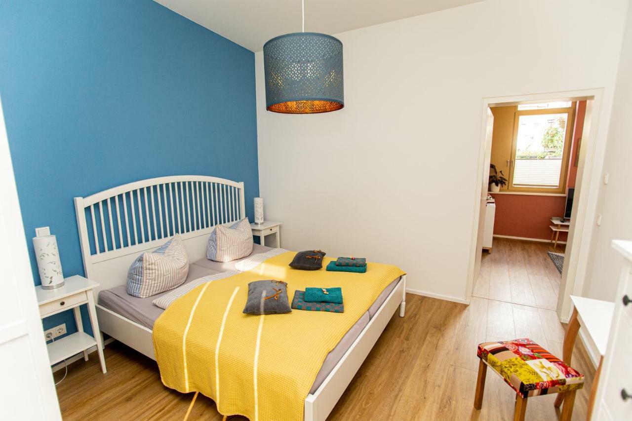 Eckhof Domizil - Grosszuegige Ferienwohnung Mit Kleinem Garten In Der Altstadt Von Gotha Luaran gambar